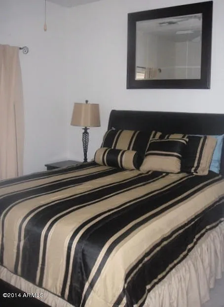 3 bed, 2.0 bath, 1193 sqft, $2,100 — Photo 1