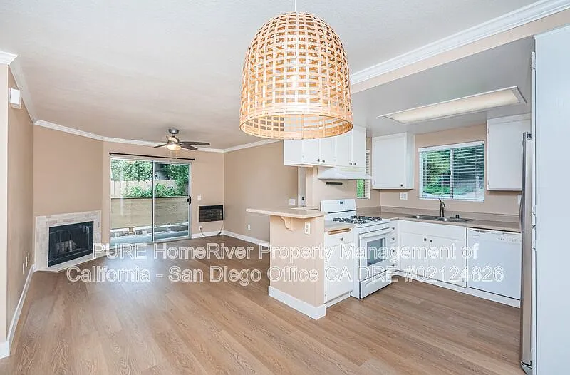 1 bed, 1.0 bath, 651 sqft, $1,995 — Photo 2