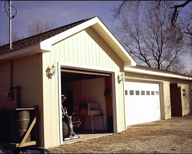 2nd image of 601 Pottawatomie Ave