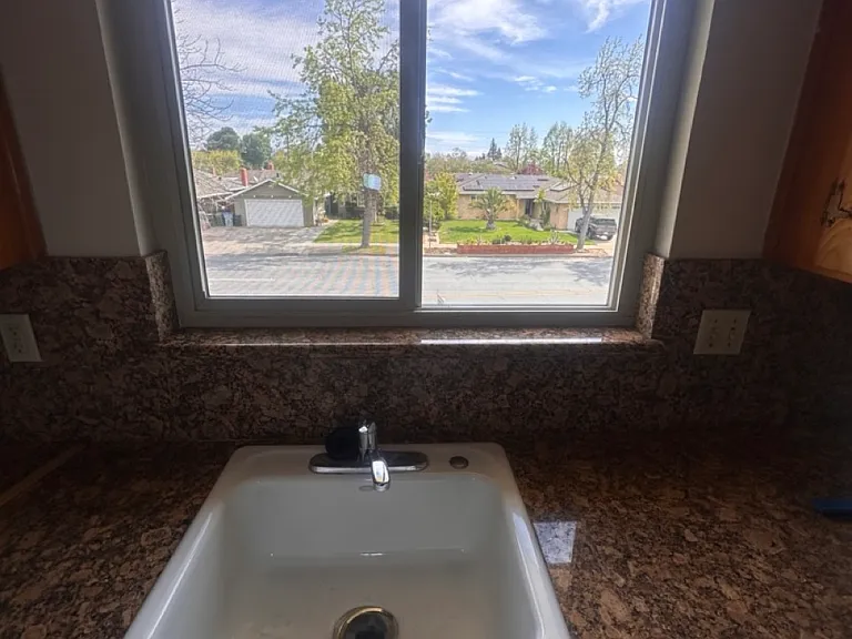 1883 Cody Way #6 — Photo 4