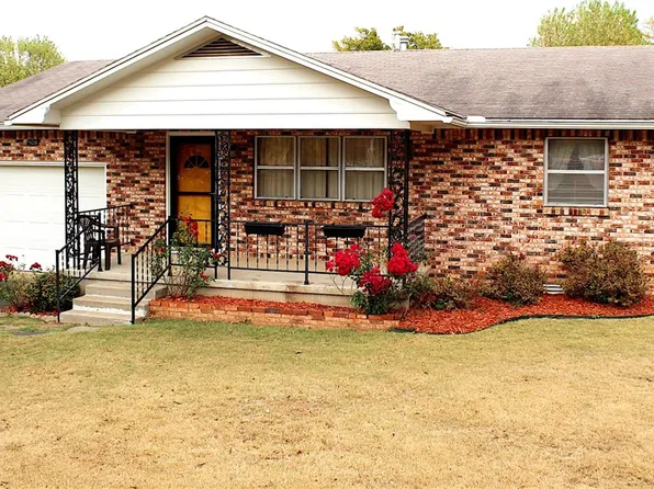 508 Miller St, Huntsville, AR 72740