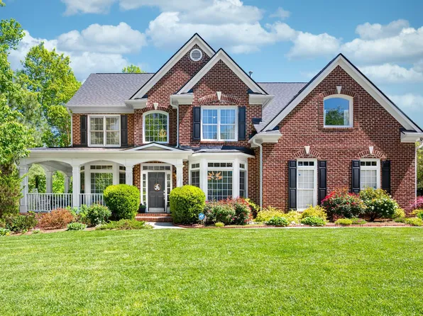 403 Englewood Dr, Chapel Hill, NC 27514