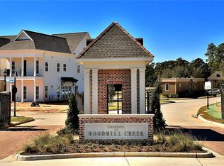 25118 Devlin Creek Dr, The Woodlands, TX 77380