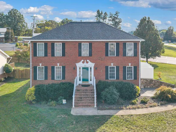 521 Ridgecrest Ln, Roanoke, VA 24019