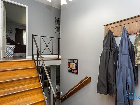 4th image of 708 Christina Ct