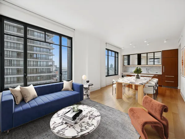 110 Charlton Street image 1 of 17