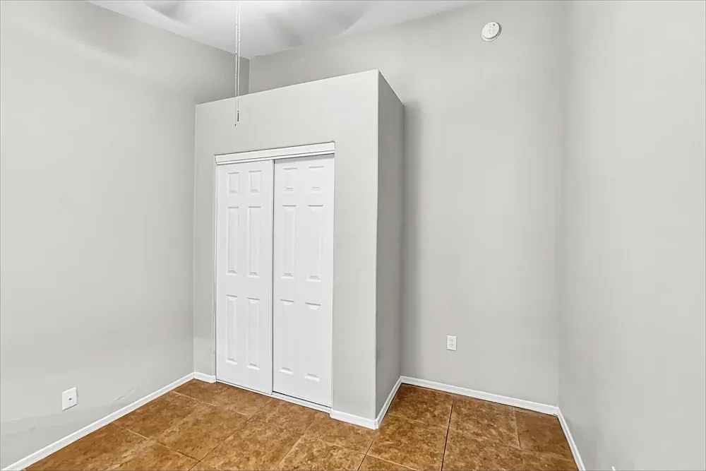 4 bed, 1408 sqft, $1,659 — Photo 4