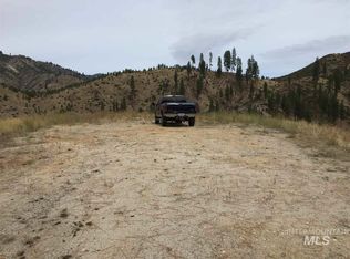 5 Archie Creek Rd, Lowman, ID 83637