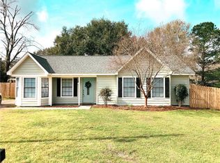 1675 Chuckwagon Ct, Semmes, AL 36575