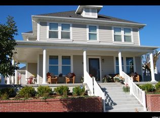 10318 S Otter Trail Dr, South Jordan, UT 84009