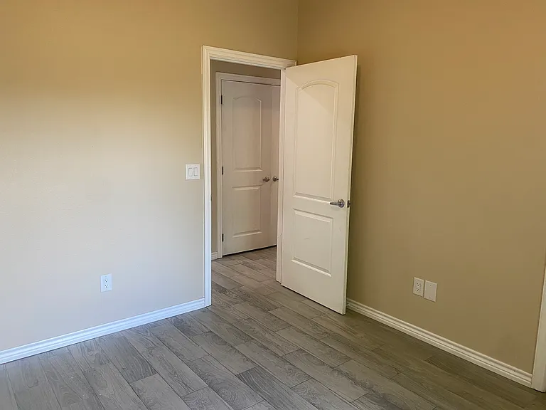 306 S Preston Rd #12 — Photo 16