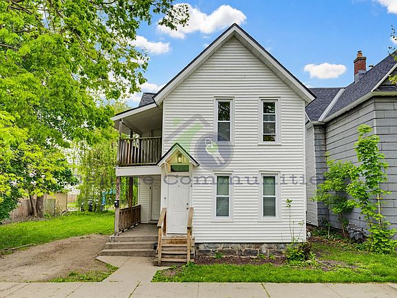 2nd image of 833 McReynolds Ave NW #2