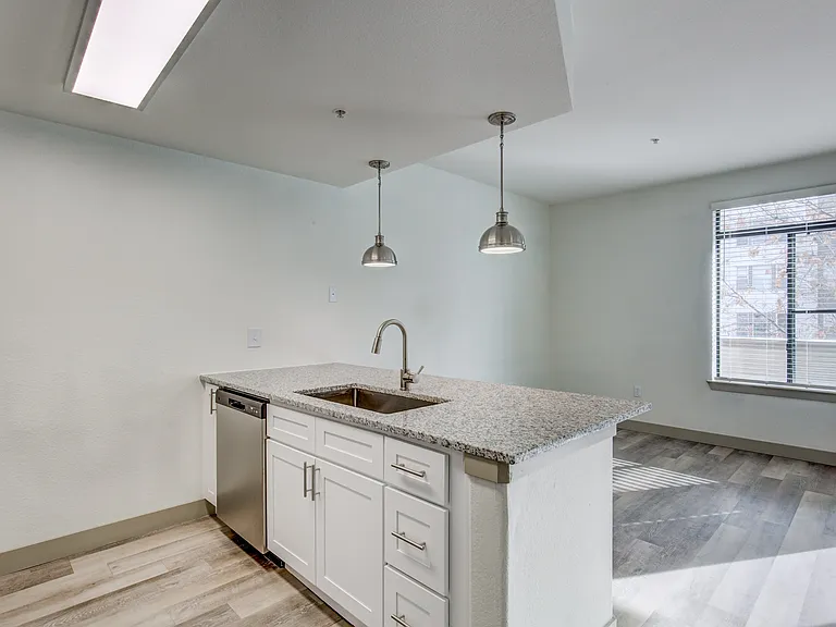 Cortland Belmar — Photo 21