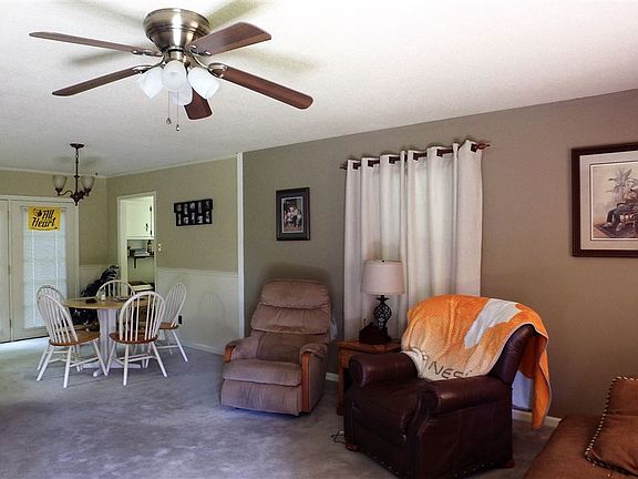 4th image of 2138 Ellen Dr