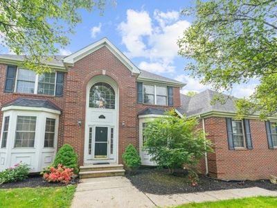 56 Walter Way, Stewartsville, NJ, 08886