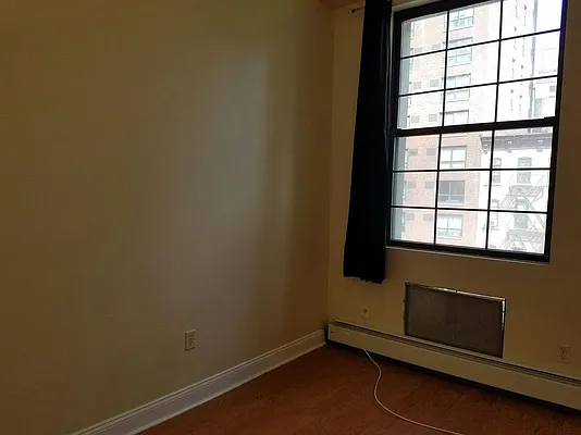 Rented by Manhattan Apartment Organization | media 56