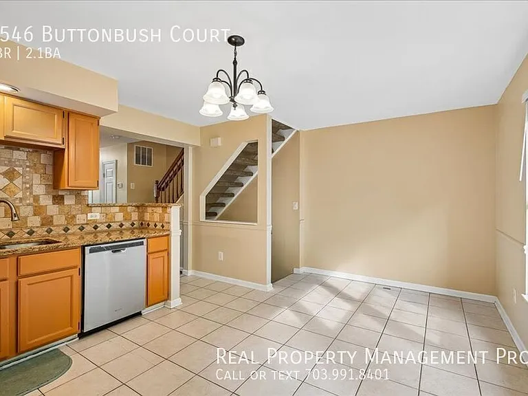9546 Buttonbush Ct — Photo 8