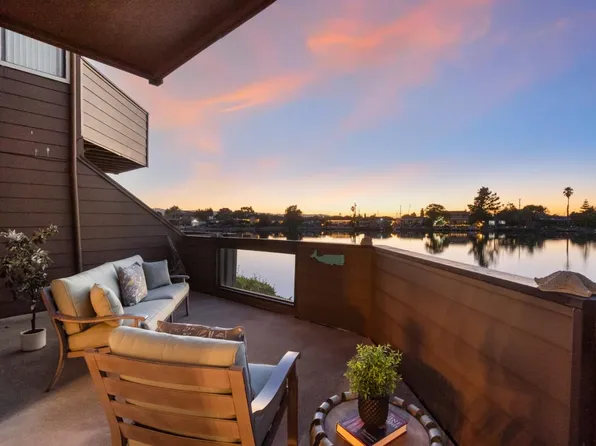 1032 Shoreline Dr, San Mateo, CA 94404