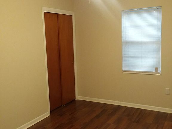 2nd image of 125 Holmes Blvd