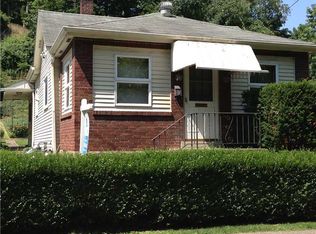 3 Brook St, Coraopolis, PA 15108