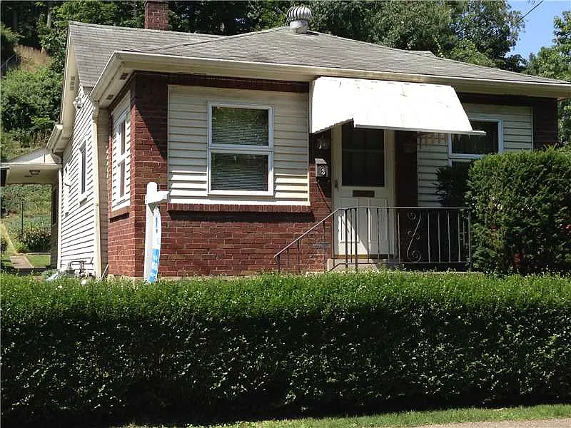 3 Brook St photo 1