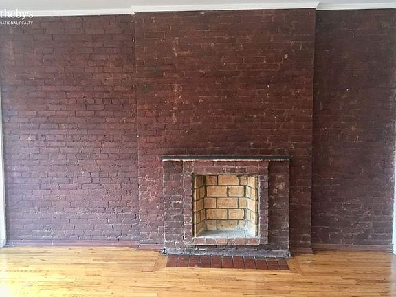 3rd image of 41 W 71st St #5D