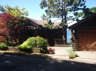 2451 Perkins Ln W, Seattle, WA 98199