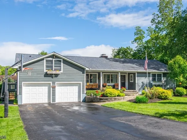 7 Birchwood Dr, Vernon Twp., NJ 07460