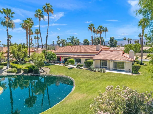 130 Willow Lake Dr, Palm Desert, CA 92260