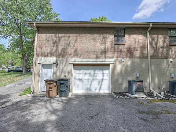 4th image of 716 Seven Mile Ct