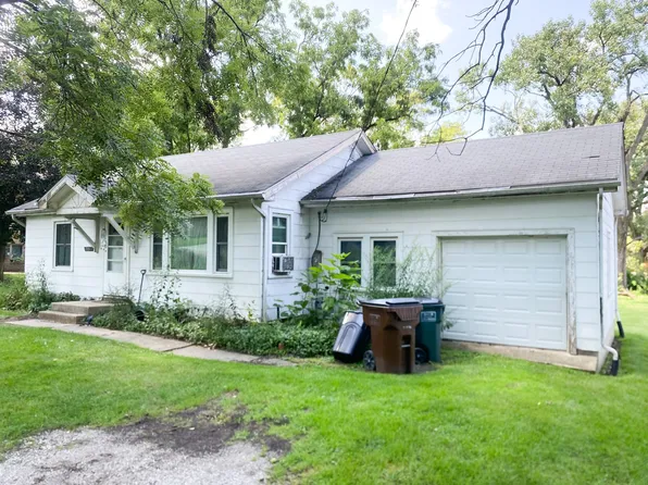 10844 Carpenter St, Mokena, IL 60448
