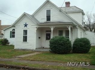 311 Barkwill St, Saint Marys, WV