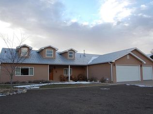 70 Anne Pickard Loop, Tijeras, NM 87059