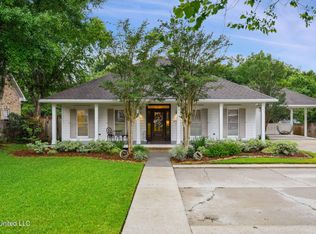 4913 Courthouse Rd, Gulfport, MS 39507