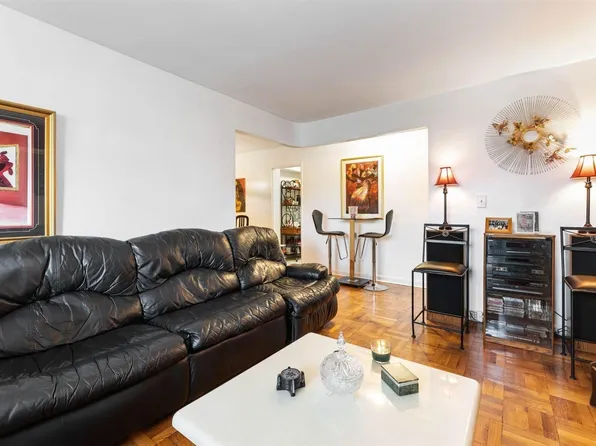 33-04 93rd Street #1S, Jackson Heights, NY 11372