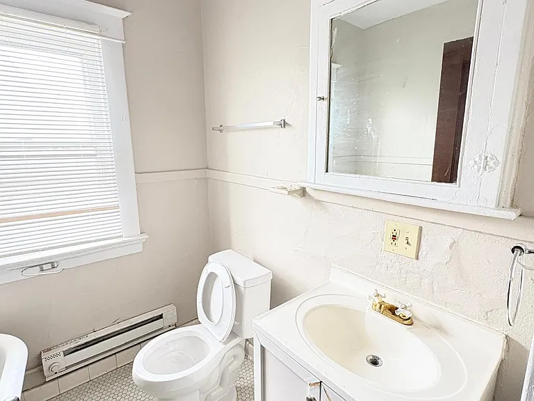 428 Machen St #5 — Photo 19