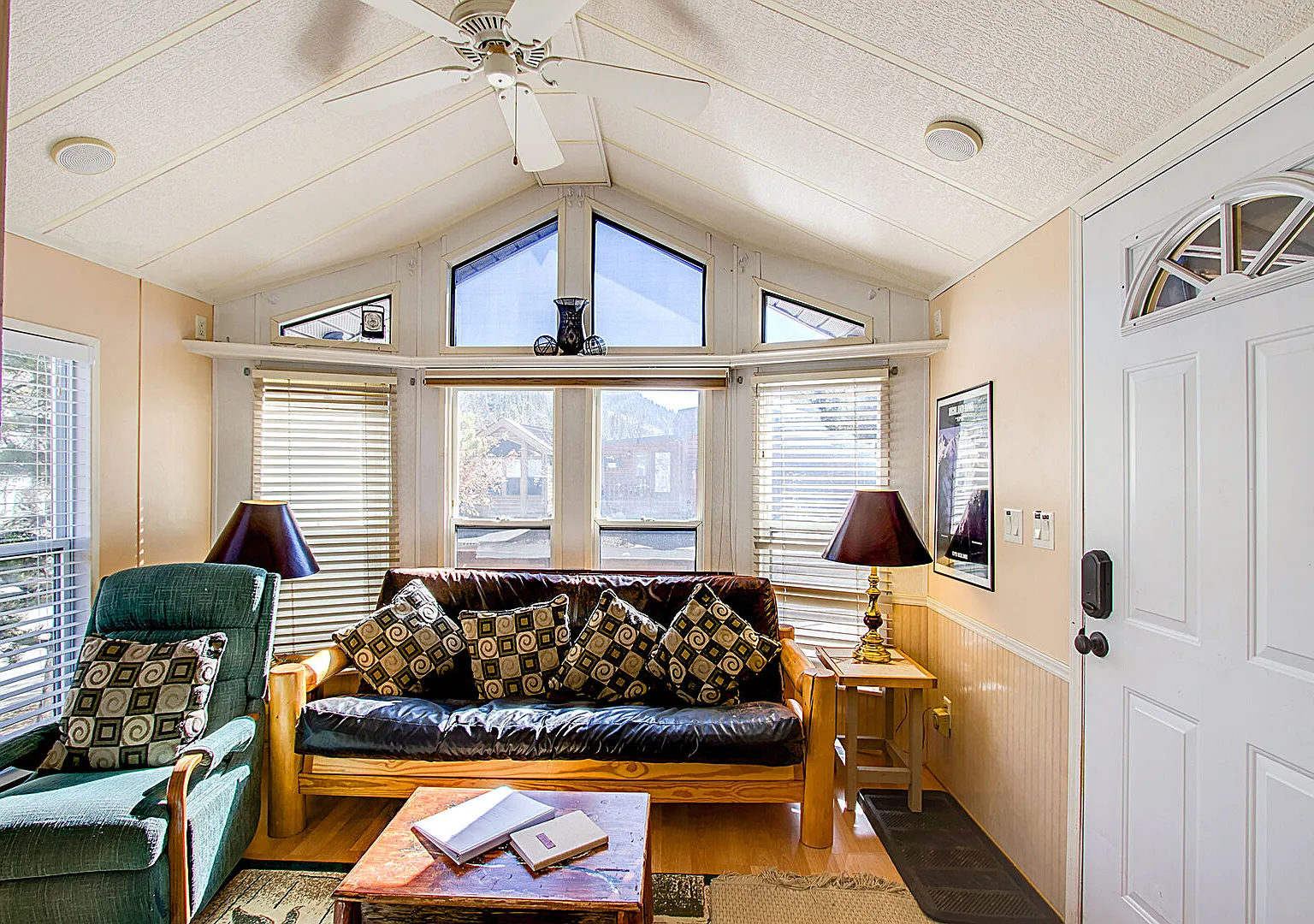 1 bed, 399 sqft, $1,800 — Photo 3