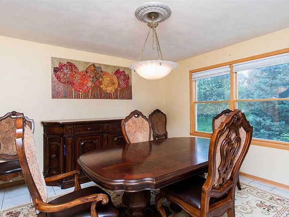 5th image of 4581 Chandon Woods Dr