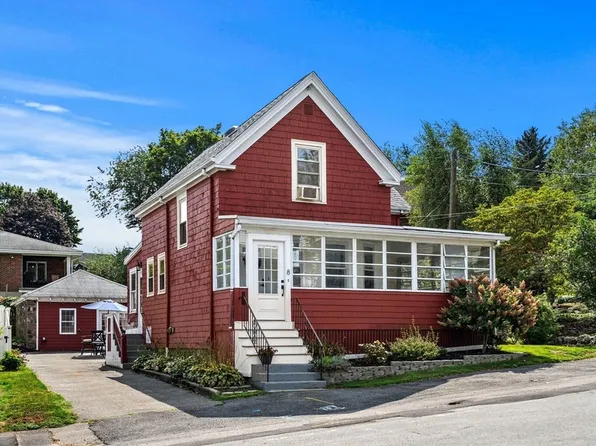 8 Minerva St, Swampscott, MA 01907