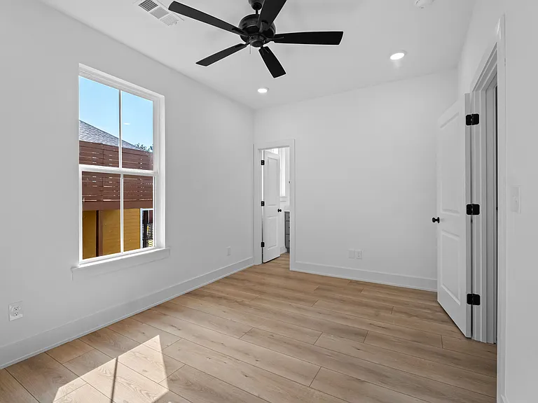 524 S Willow Ave #3 — Photo 13
