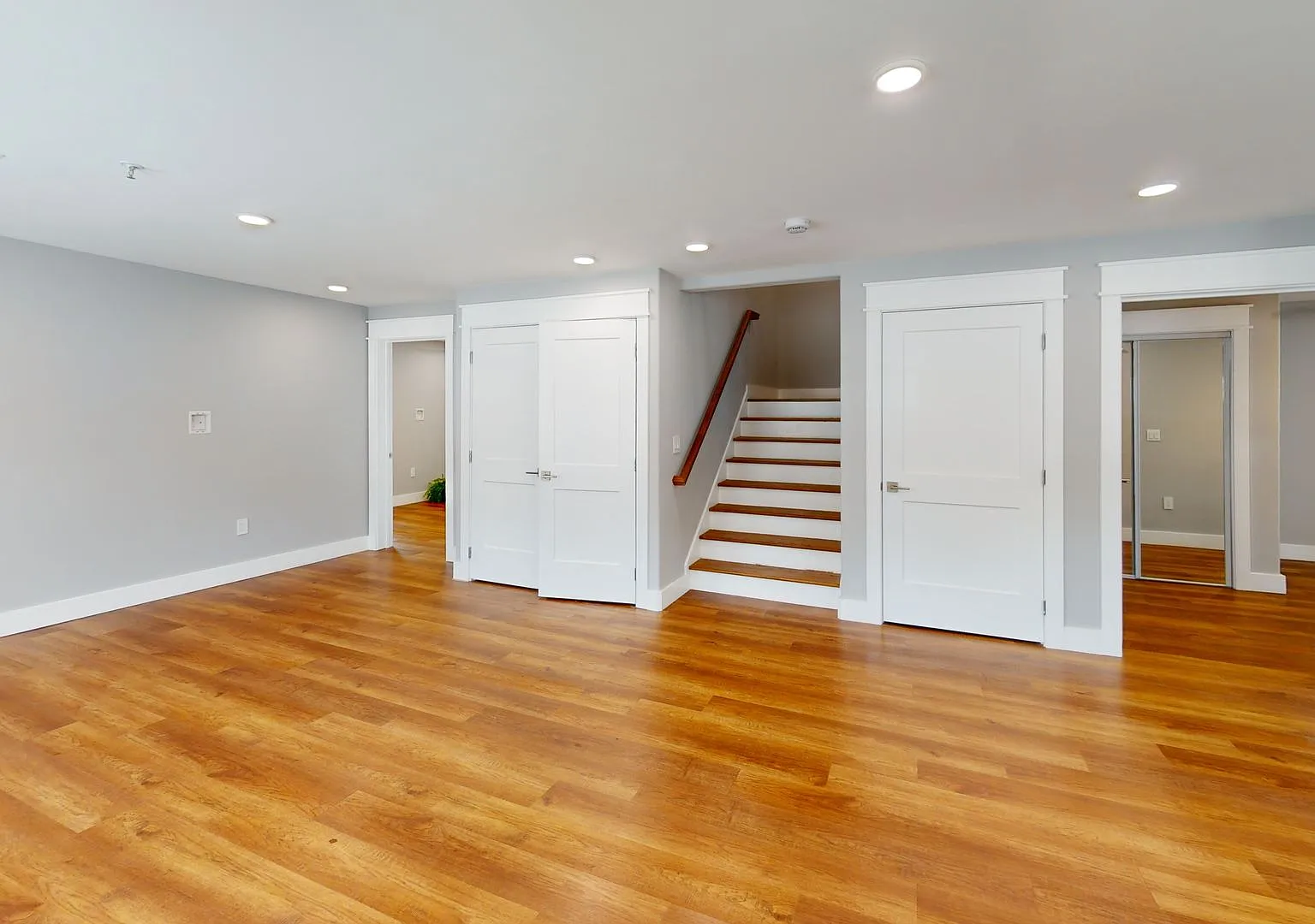 Waitlist for Aug2027Jul2028 Now Open! | 4BR/4BA Near UTK in Fort Sanders — Photo 4