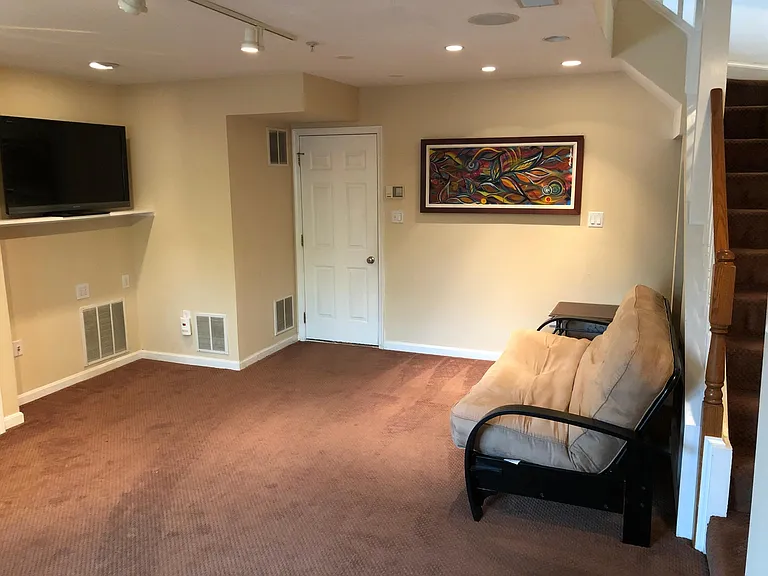 4105 Cherry Hill Rd — Photo 25