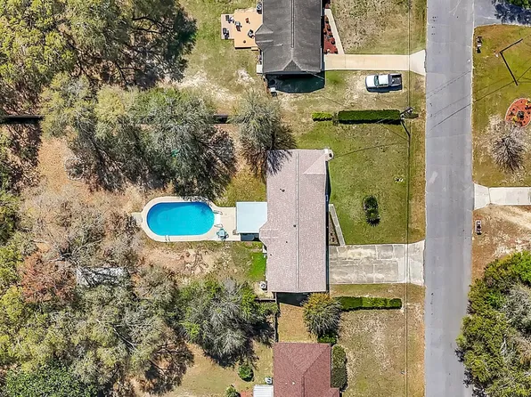 1172 New Haven Dr, Cantonment, FL 32533