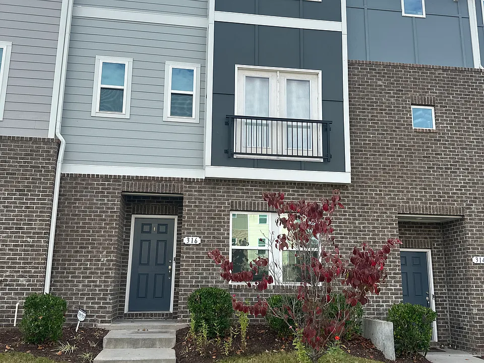 316 King Closer Dr