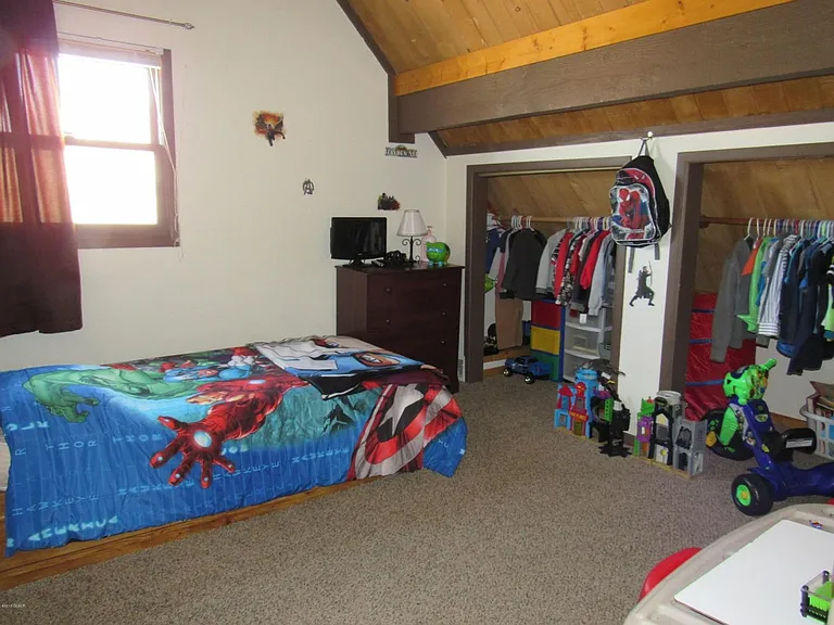 252 W Garnet Ave — Photo 11