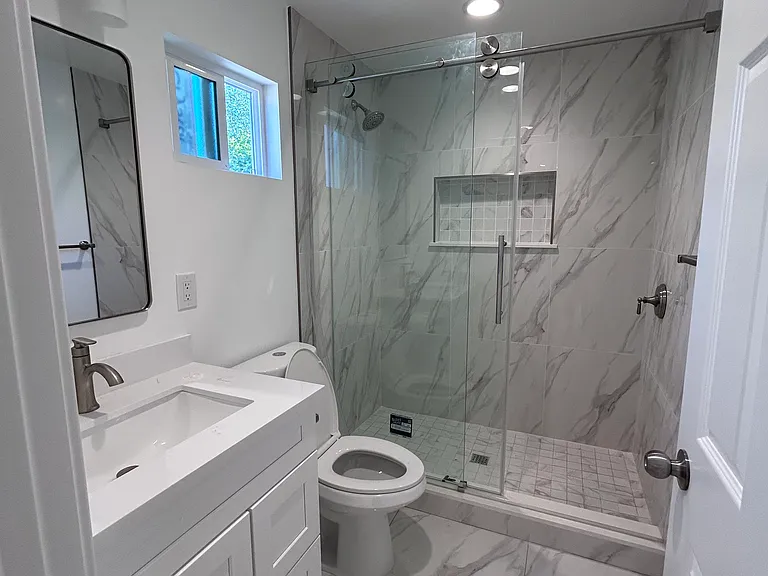Bathroom 2 (attached to Bedroom 2)
