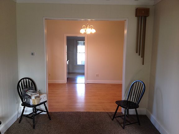 Living rm Dinning rm kitchen