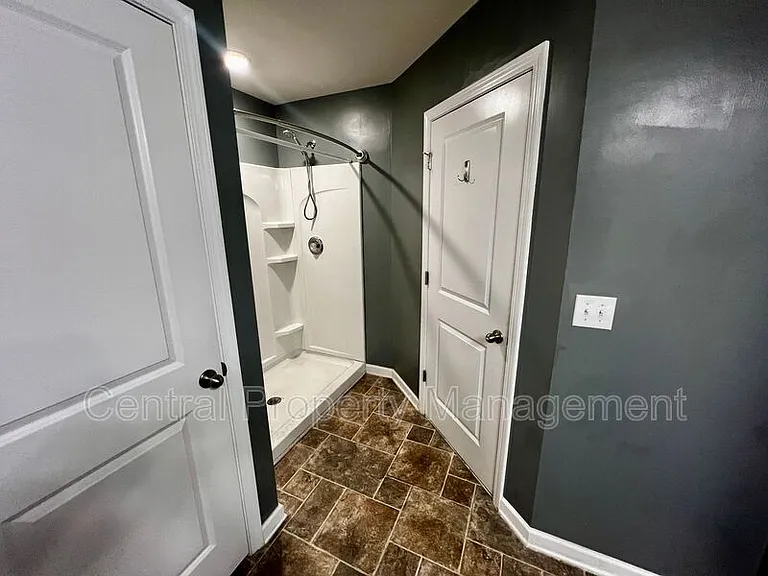 43 Moorlyn Ln — Photo 15