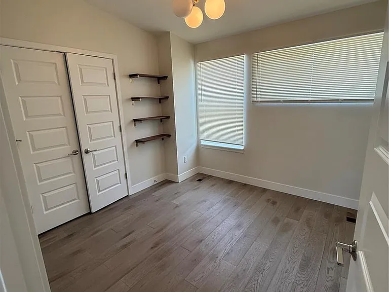 3090 N Wilson Ct #4 — Photo 23