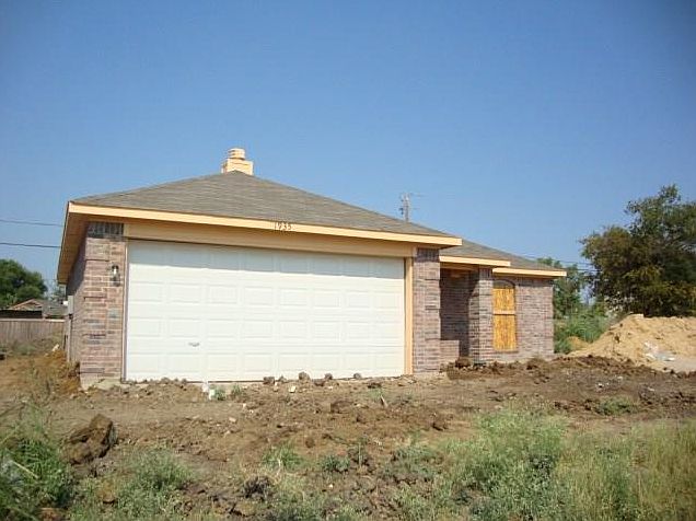 2nd image of 10113 Ekukpe Dr